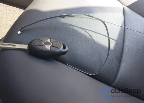 2006 Mini Cooper S from USA, damaged, VIN WMWRH33596TK59633